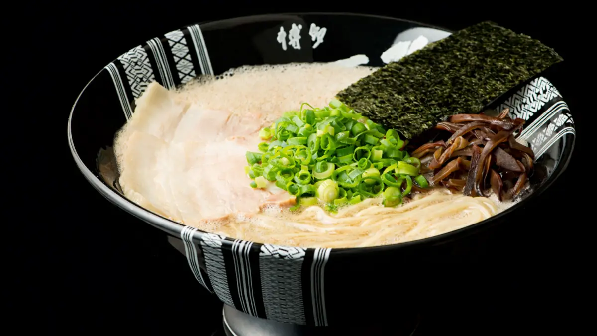 博多 一双 まずいは本当？泡系豚骨ラーメンの魅力に迫る